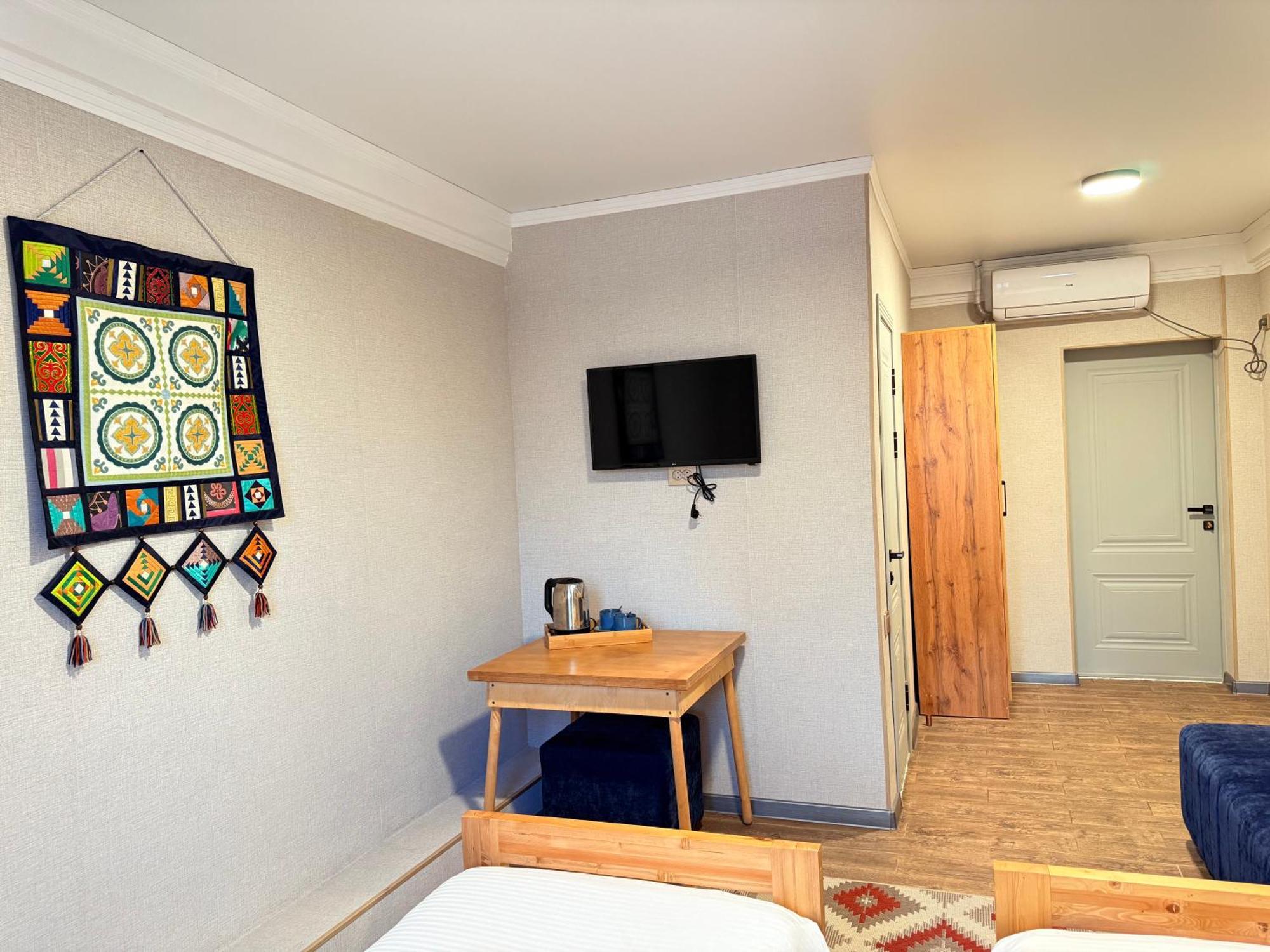 Salamat Hotel 비슈케크 외부 사진