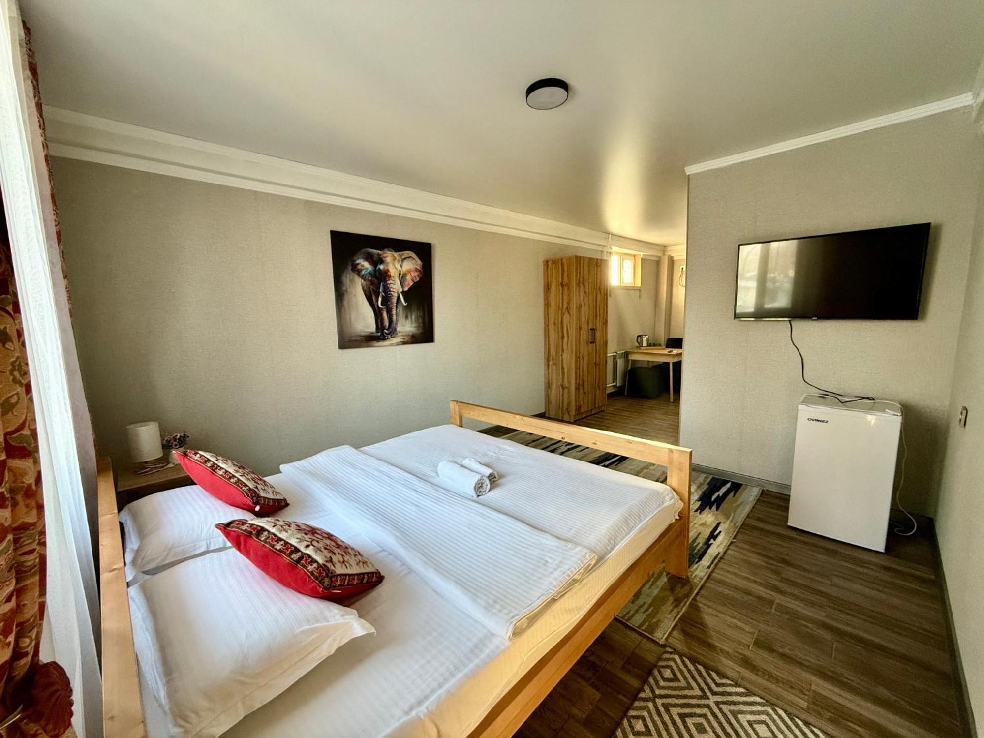 Salamat Hotel 비슈케크 외부 사진